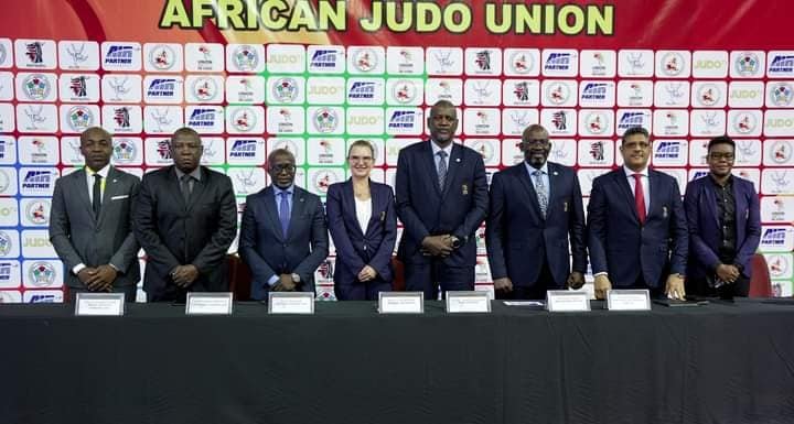 <strong>JUDO : LE CHAMPIONNAT D’AFRIQUE DES CATḖGORIES JEUNES BAT SON PLEIN</strong>