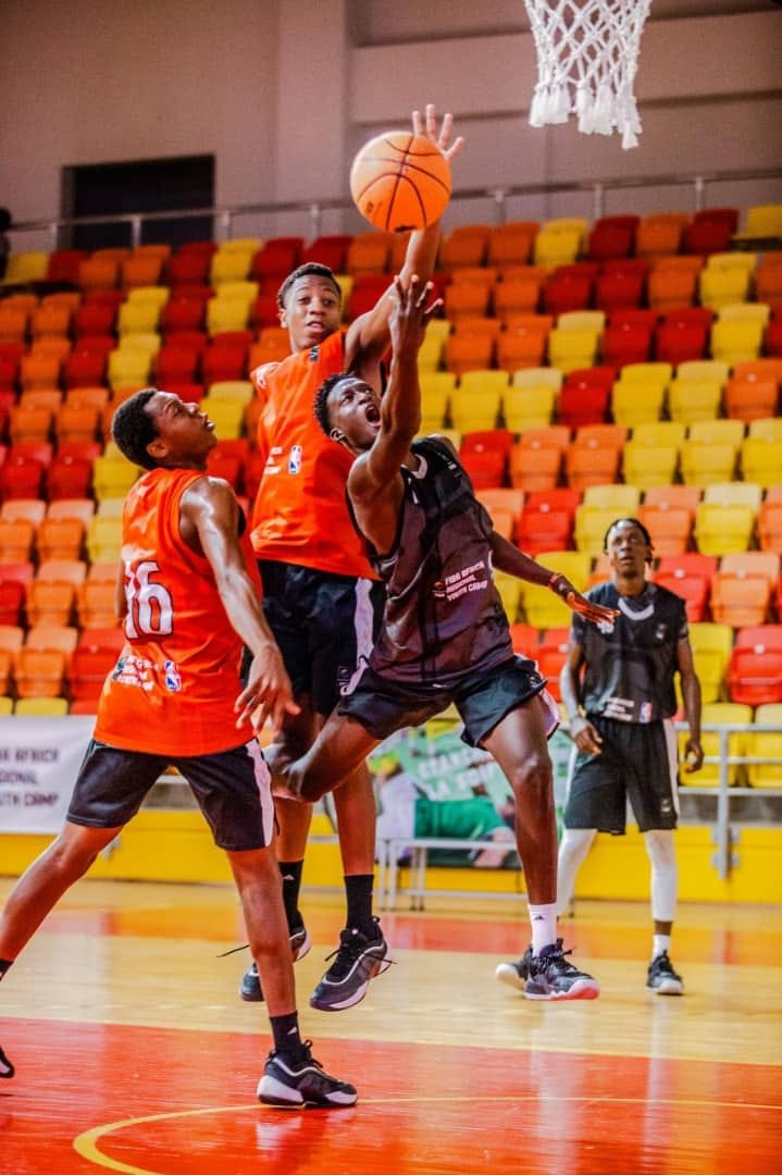 BASKETBALL : CLAP DE FIN DU FIBA YOUTH CAMP