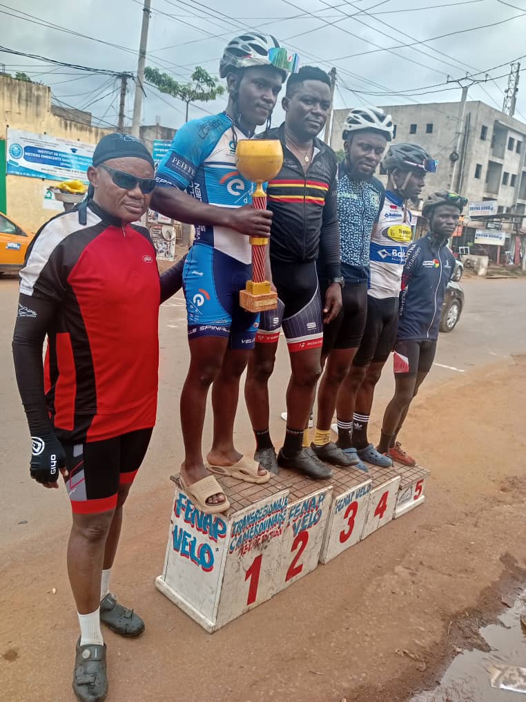 FENAP VELO AC : NGUENO ZIDANE, MAILLOT JAUNE DU 5e « ÇA ME DIT VELO »