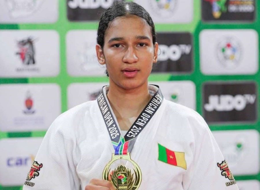 JUDO : LES SOEURS NSAME MBONGO FONT VIBRER DAKAR, FIONA EN OR