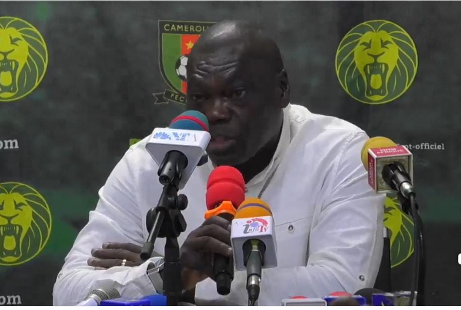 LIONS INDOMPTABLES : DAVID PAGOU MISE SUR LA JEUNESSE ET ASSUME « SES CHOIX »