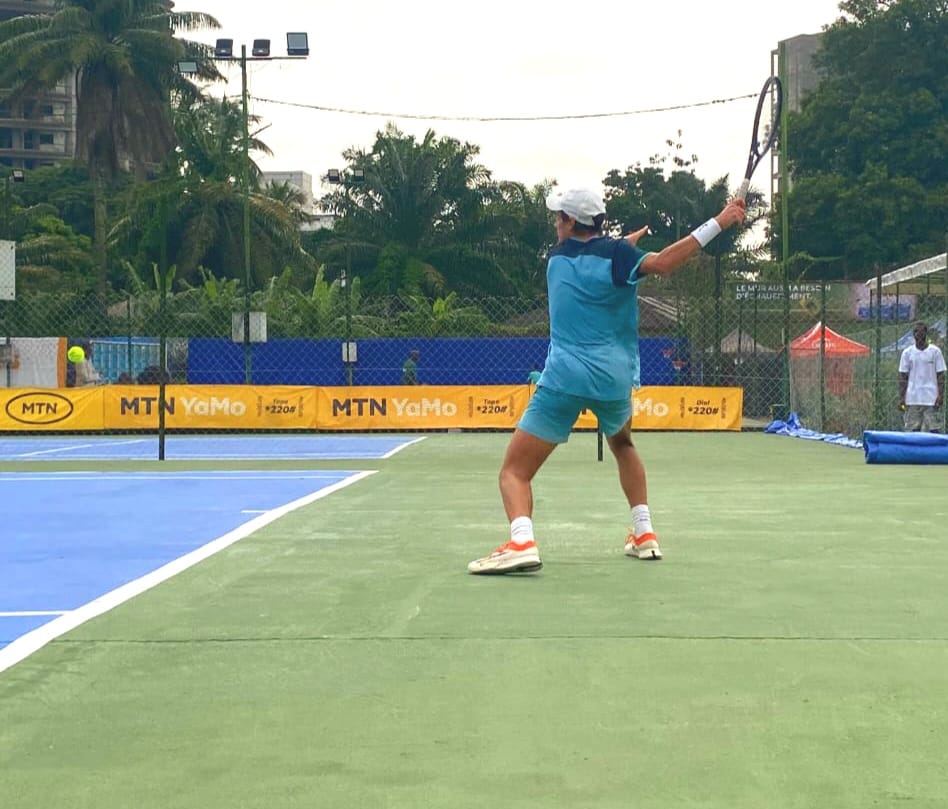 ITF J30 DOUALA : ENTRE DÉMONSTRATIONS DE FORCE ET GIFLES