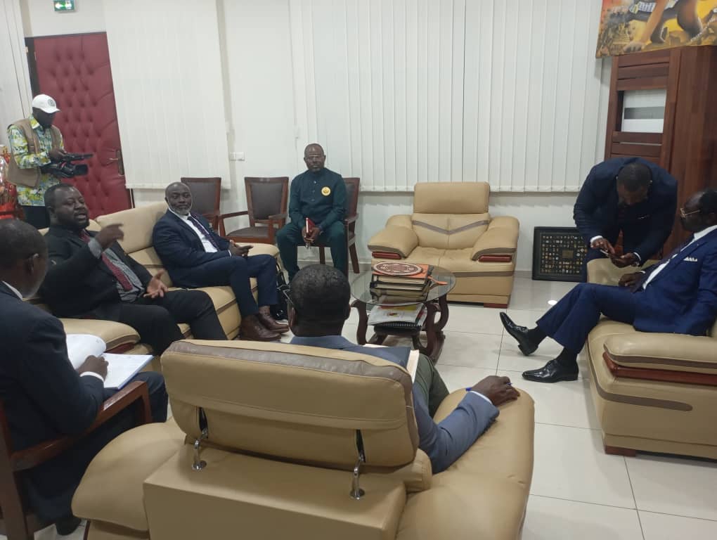 MONDIAUX DE BODYBUILDING 2026 : LES EXPERTS INTERNATIONAUX ADOUBENT LE CAMEROUN